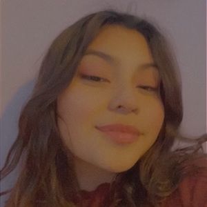 Meet your Posher, Aleida